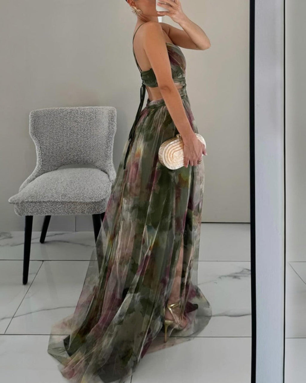Vestido Largo Floral con Escote en V